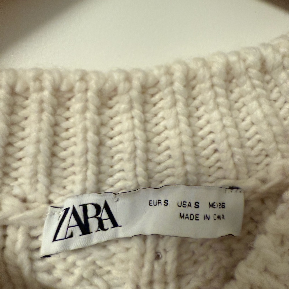 Zara Cream Cable Knit Sweater - Picture 4 of 6